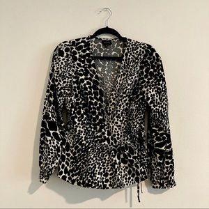 Who What Wear Black Spotted Side-tie Top